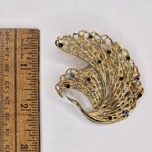 Bejeweled 1970's Rhinestone Openwork Elegant Swan Brooch Pin